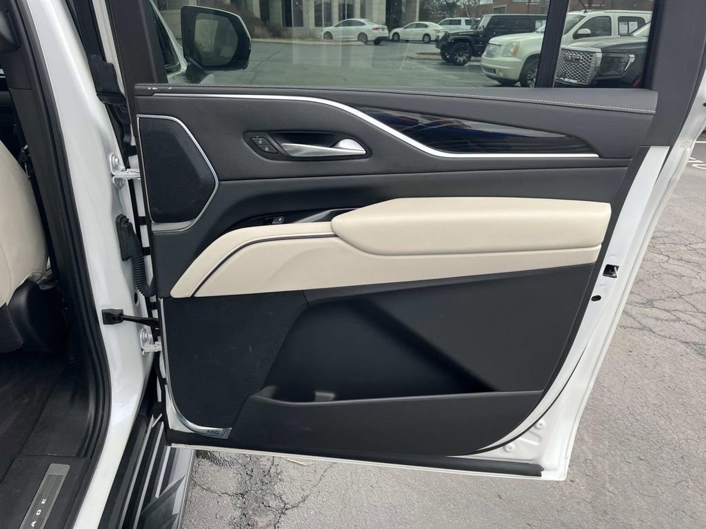 Certified 2023 Cadillac Escalade ESV Sport w/ Touring Package image 22