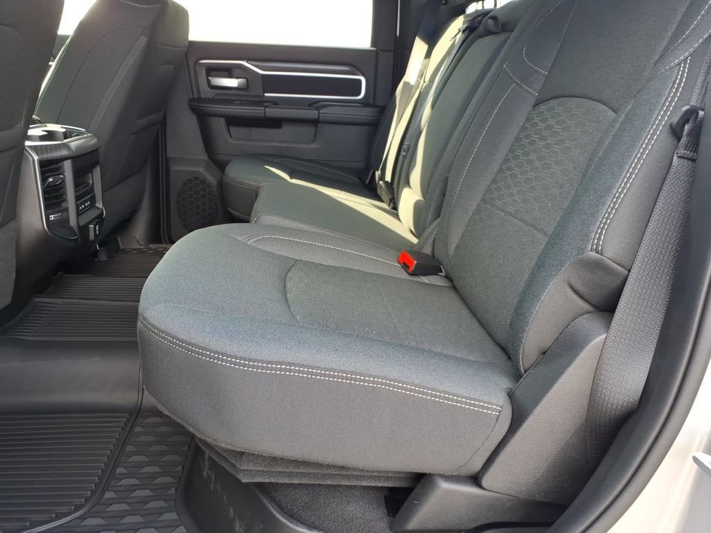 New 2026 RAM 2500 Big Horn AWD/4WD image 8