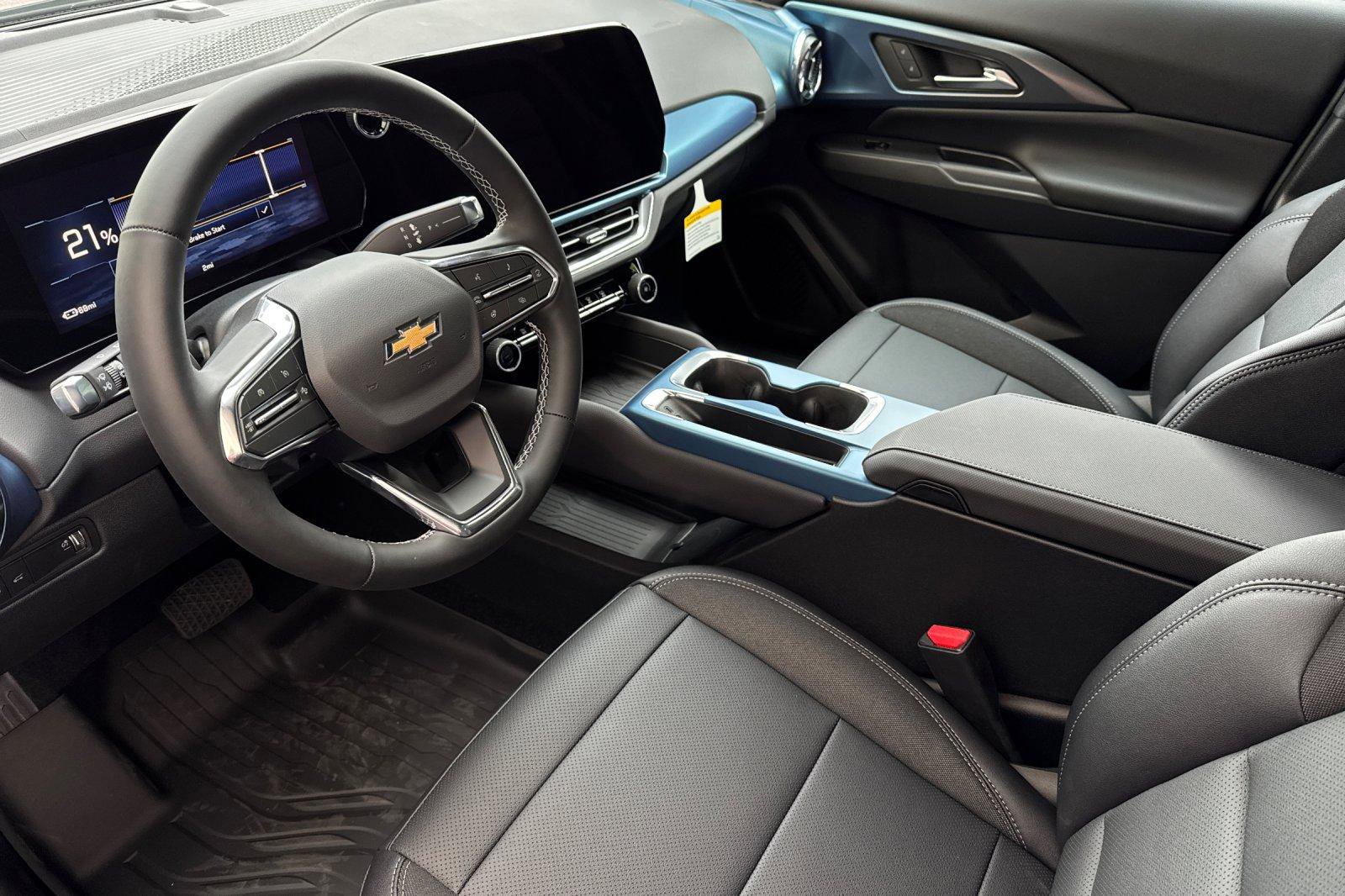 Used 2026 Chevrolet Equinox EV LT image 11