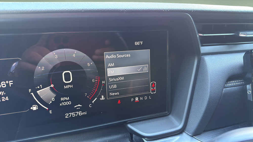 Used 2025 GMC Terrain Elevation FWD image 28