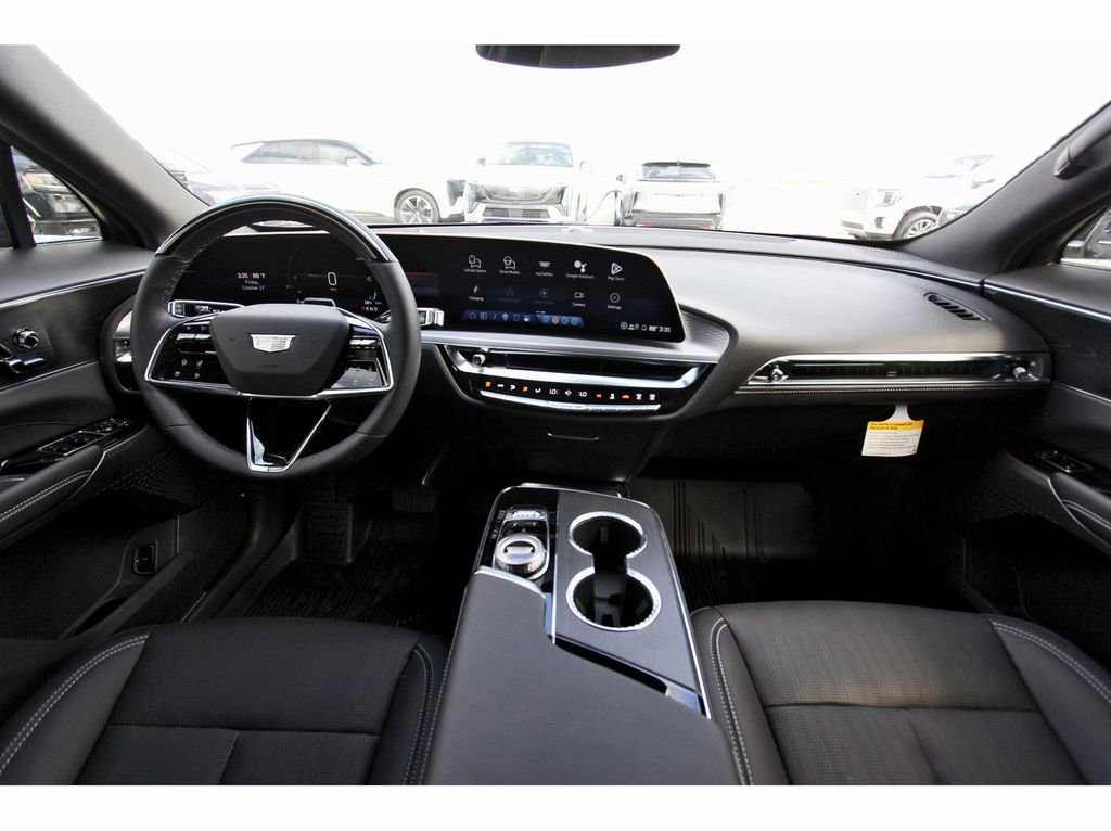 New 2026 Cadillac Lyriq Sport image 9