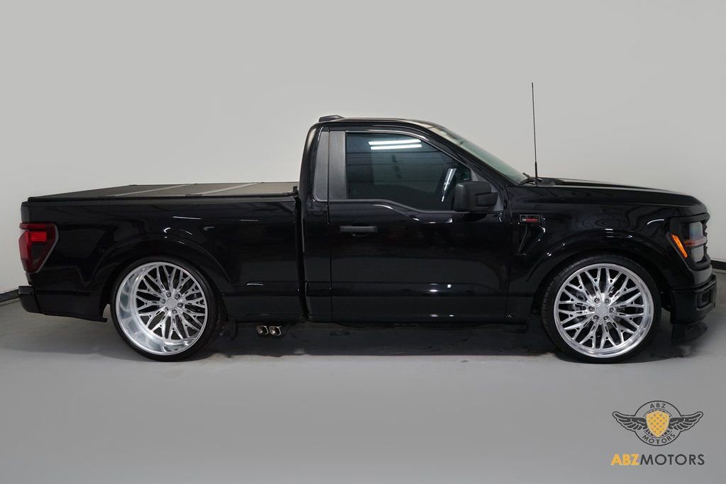 Used 2025 Ford F150 XL w/ Equipment Group 103A High image 4