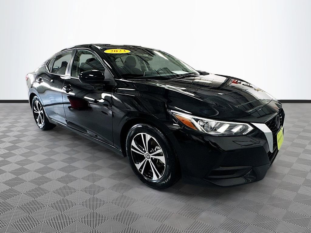 Used 2023 Nissan Sentra SV image 3