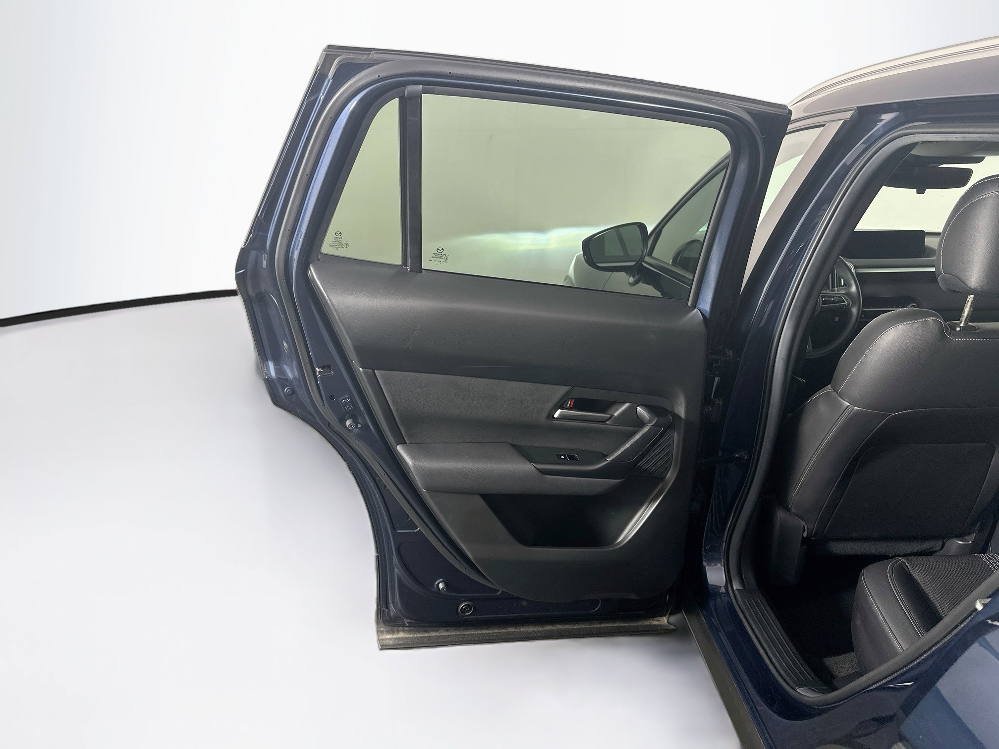 Used 2025 MAZDA CX-50 AWD 2.5 S w/ Premium Package image 26