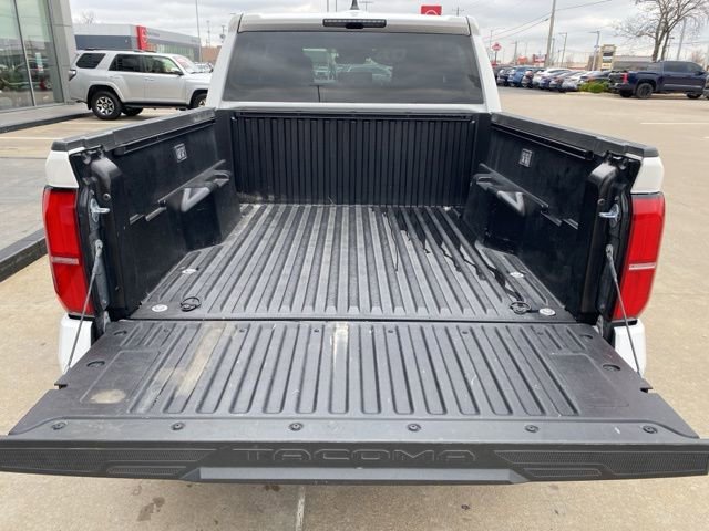 Certified 2025 Toyota Tacoma TRD Sport image 4