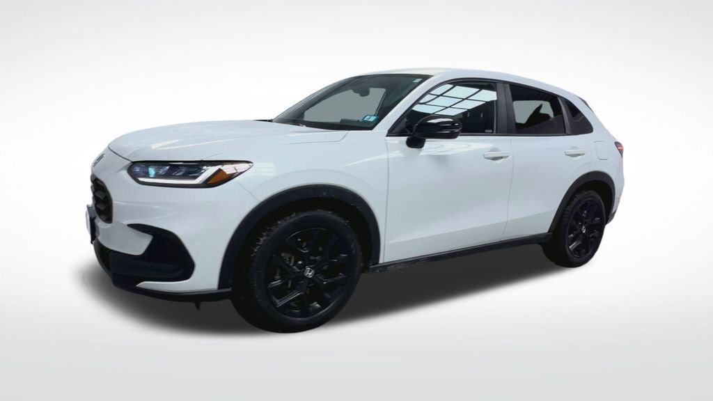 Used 2024 Honda HR-V Sport image 4