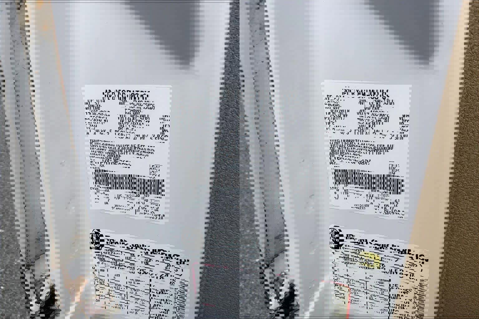 Used 2014 Ford F150 Lariat w/ Equipment Group 502A Luxury AWD/4WD image 31