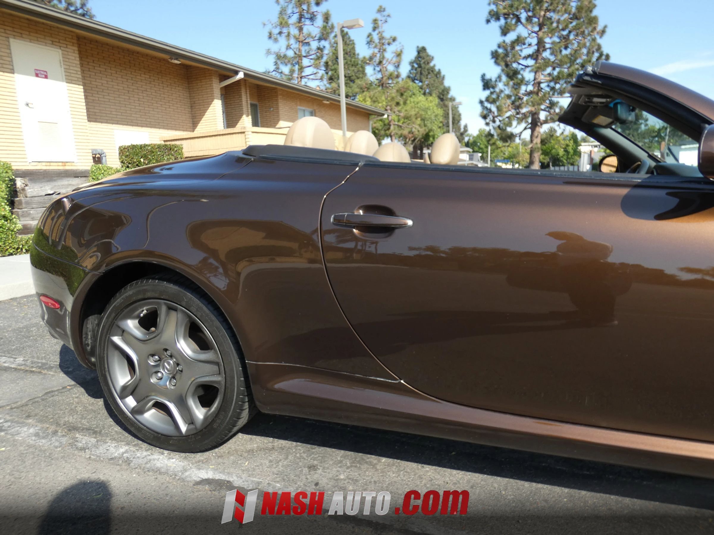 Used 2006 Lexus SC 430 Convertible RWD image 6