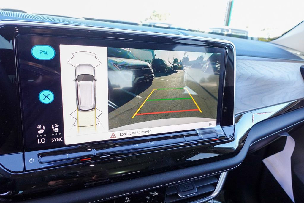 New 2026 Volkswagen Atlas SE image 24