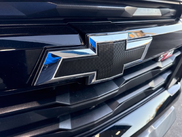 Certified 2024 Chevrolet Colorado Z71 w/ Z71 Convenience Package 2 AWD/4WD image 35