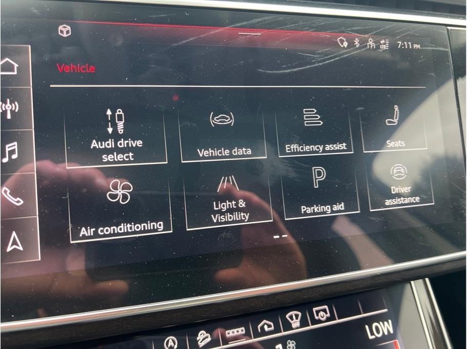 Used 2021 Audi Q7 3.0T Prestige image 19