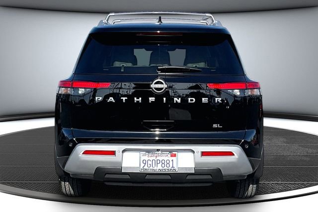 Certified 2023 Nissan Pathfinder SL FWD image 5