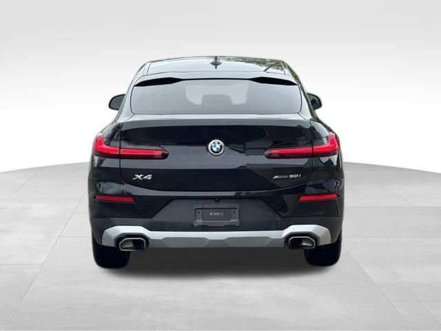 Certified 2024 BMW X4 xDrive30i w/ Premium Package image 8
