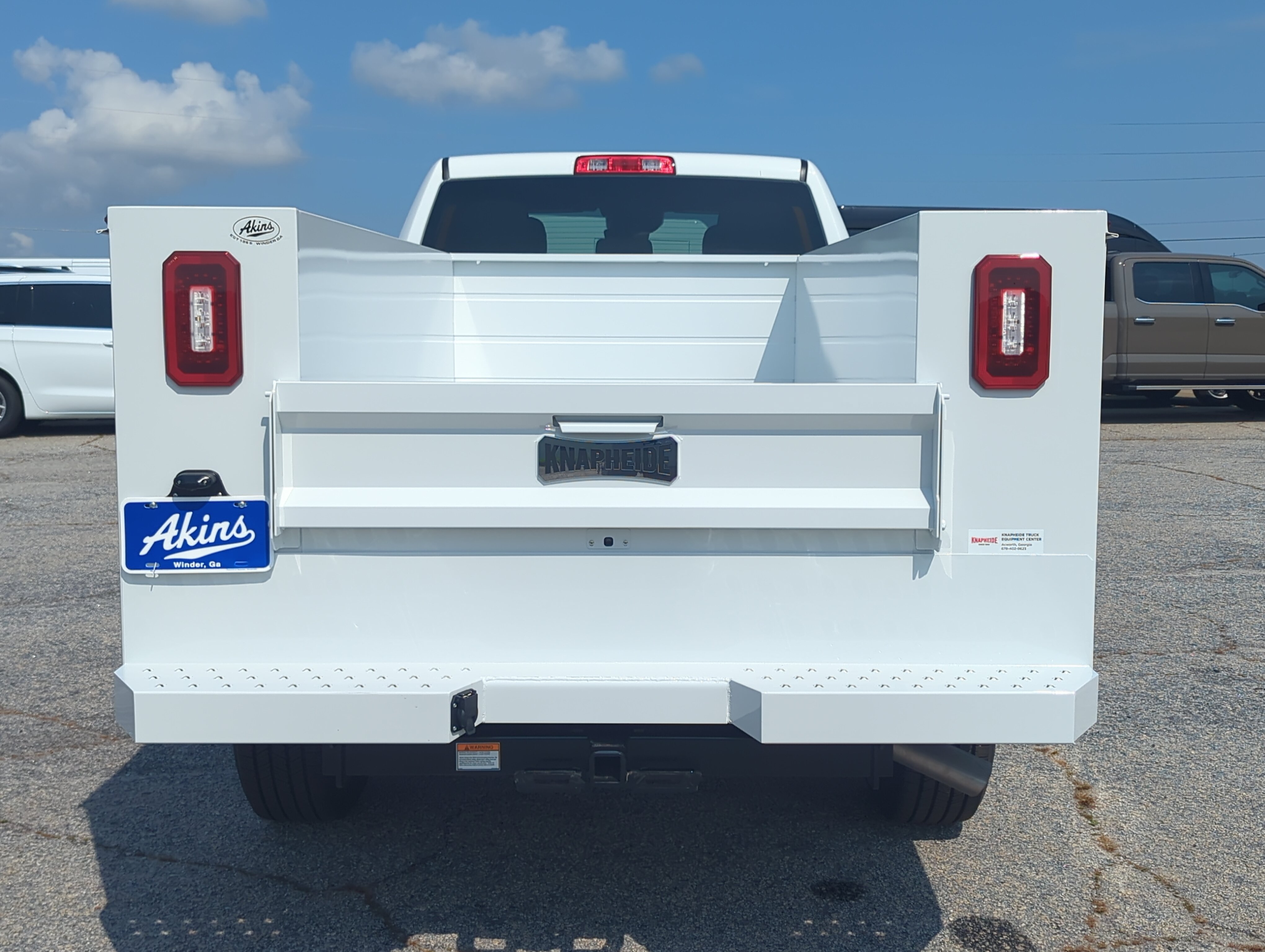 New 2026 RAM 2500 Tradesman w/ Chrome Appearance Group RWD image 4
