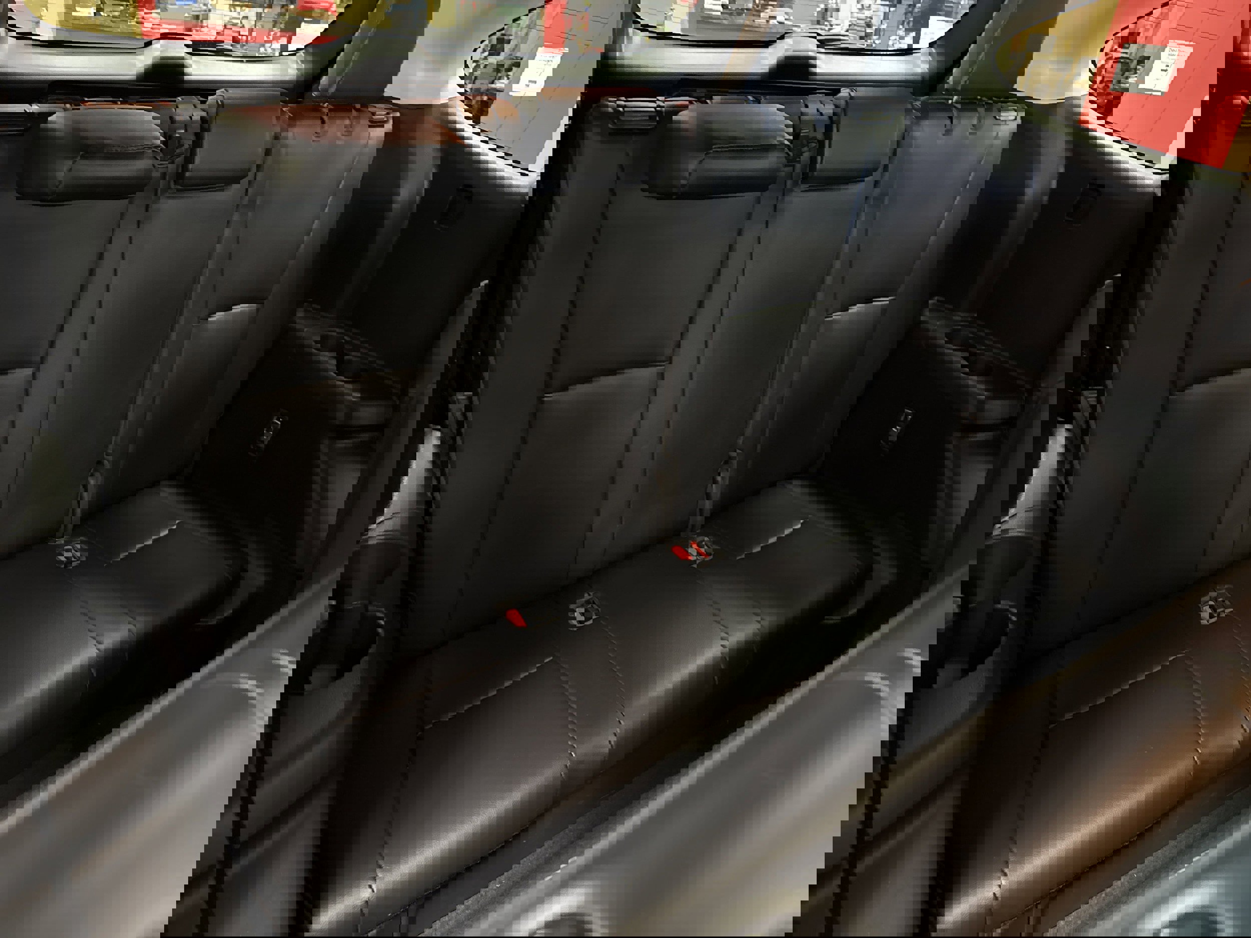 Used 2022 Toyota Highlander XLE image 23