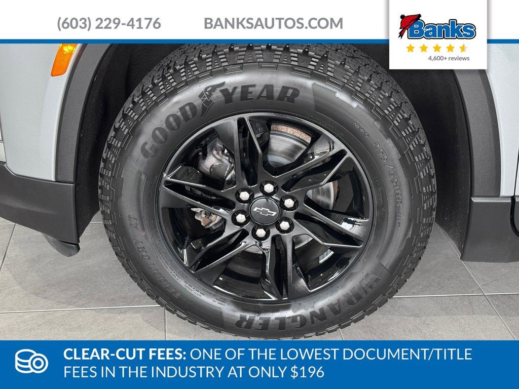 Certified 2023 Chevrolet Traverse LT w/ Midnight/Sport Edition AWD/4WD image 4