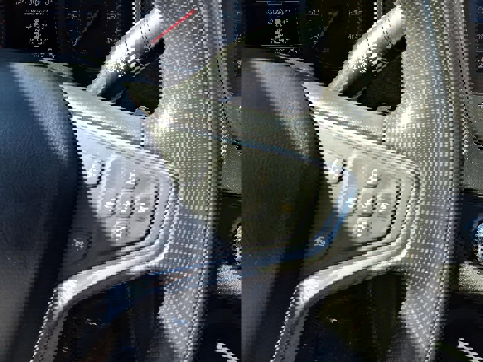 Used 2020 Chevrolet Malibu LT image 9