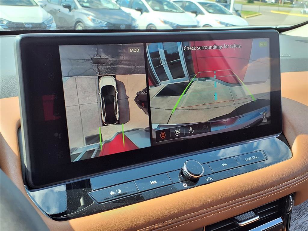 New 2026 Nissan Rogue Platinum image 16