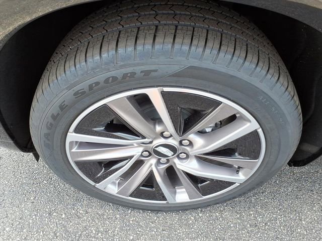 New 2026 Cadillac Vistiq Sport image 12