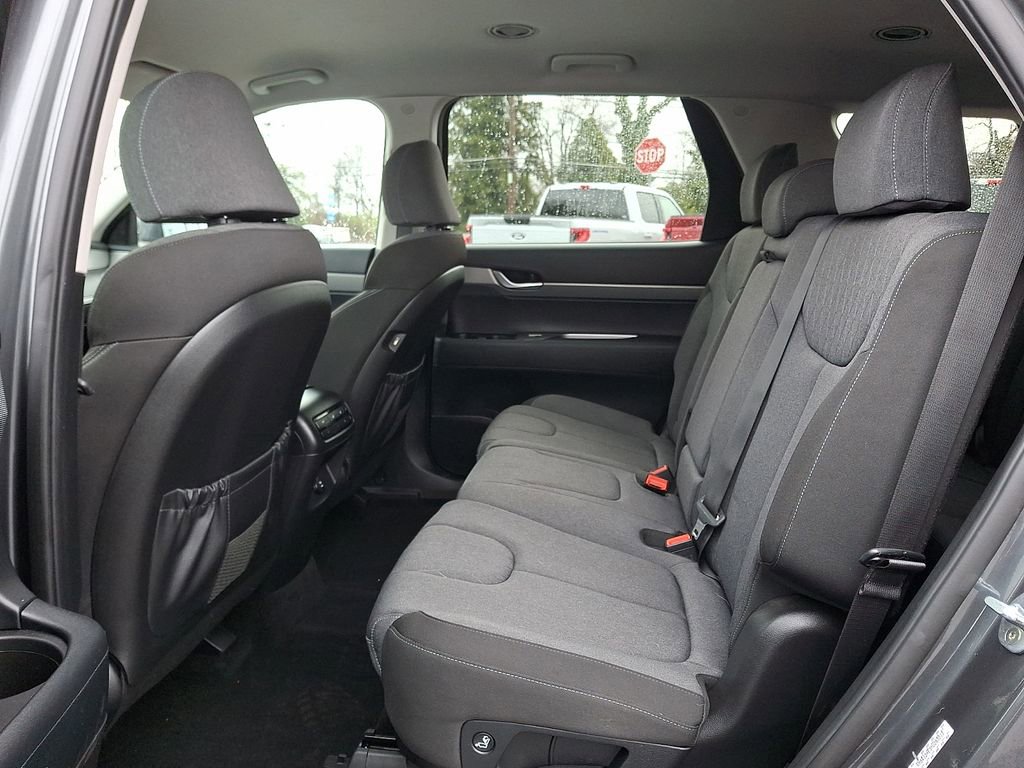 Used 2021 Hyundai Palisade SE w/ Cargo Package image 10