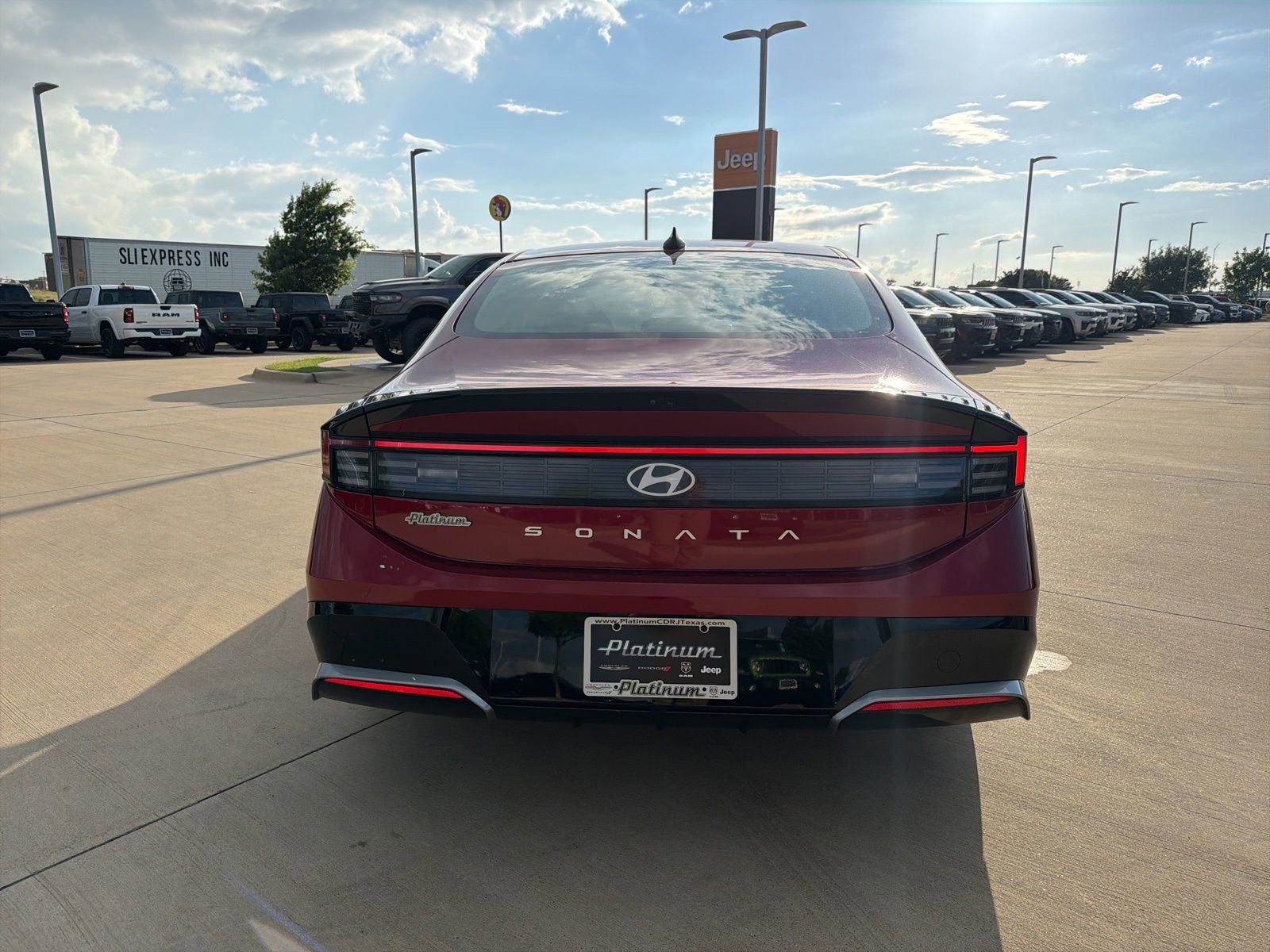 Used 2024 Hyundai Sonata SEL FWD image 4