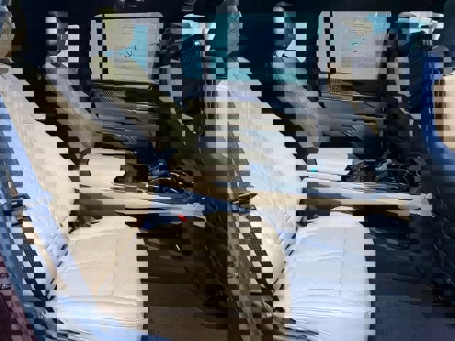 New 2025 Cadillac Escalade IQ Luxury 2 image 18