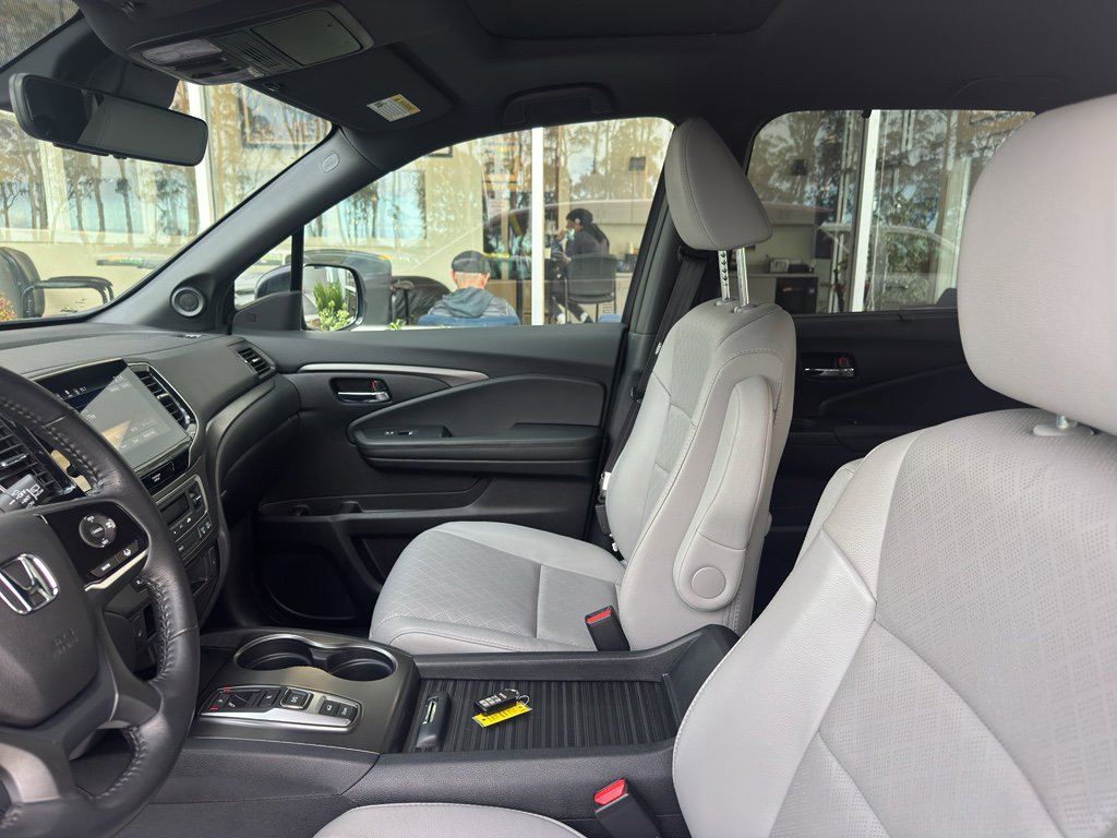 Used 2021 Honda Passport EX-L image 4