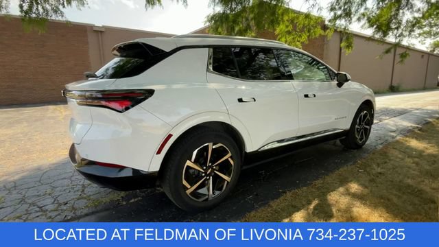 Certified 2024 Chevrolet Equinox EV LT FWD image 8