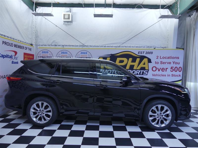 Used 2020 Toyota Highlander Limited AWD/4WD image 29