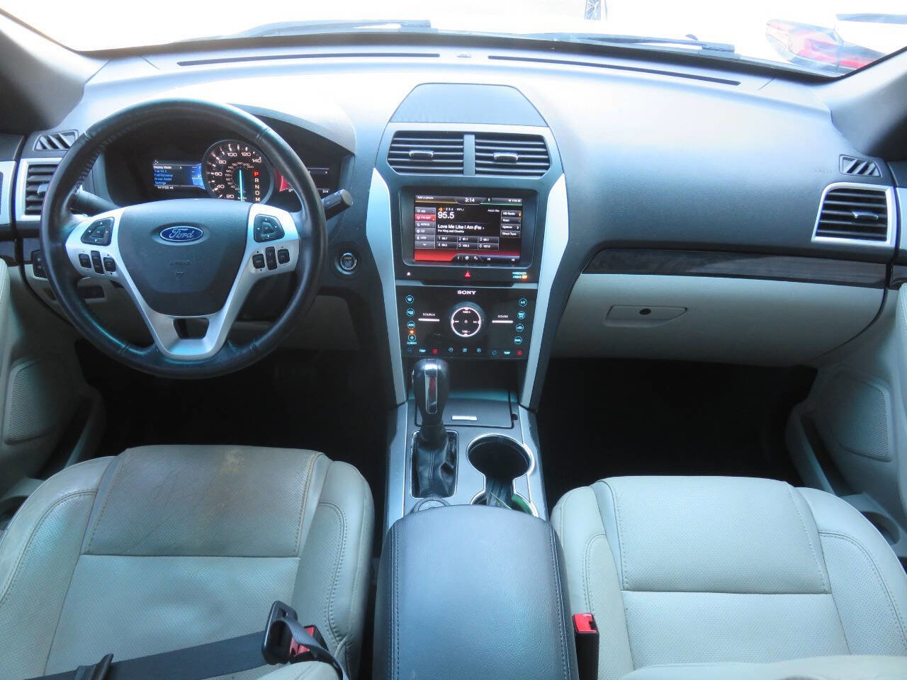 Used 2015 Ford Explorer Limited w/ Equipment Group 302A image 12