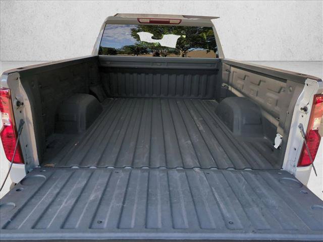 Used 2024 Chevrolet Silverado 1500 Custom w/ LPO, Dark Essentials Package AWD/4WD image 6