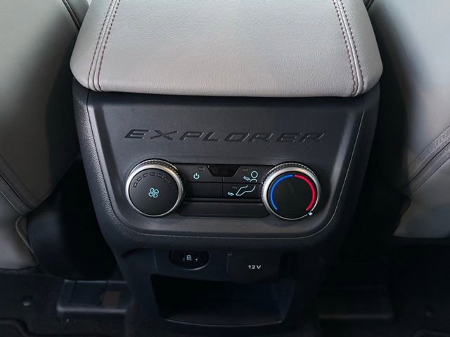 New 2025 Ford Explorer Active w/ Active Comfort Package image 17
