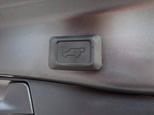 Used 2023 Toyota RAV4 TRD Off-Road w/ TRD Off-Road Weather Package AWD/4WD image 9