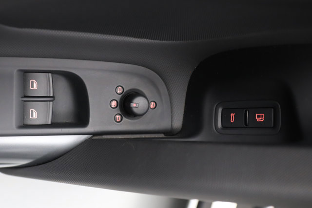 Used 2009 Audi R8 V8 image 42