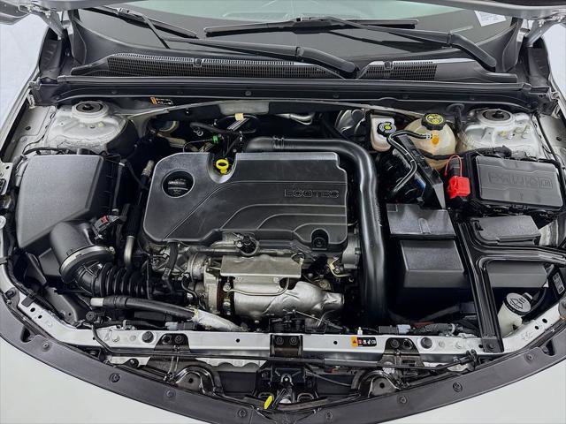 Used 2022 Chevrolet Malibu LT image 29