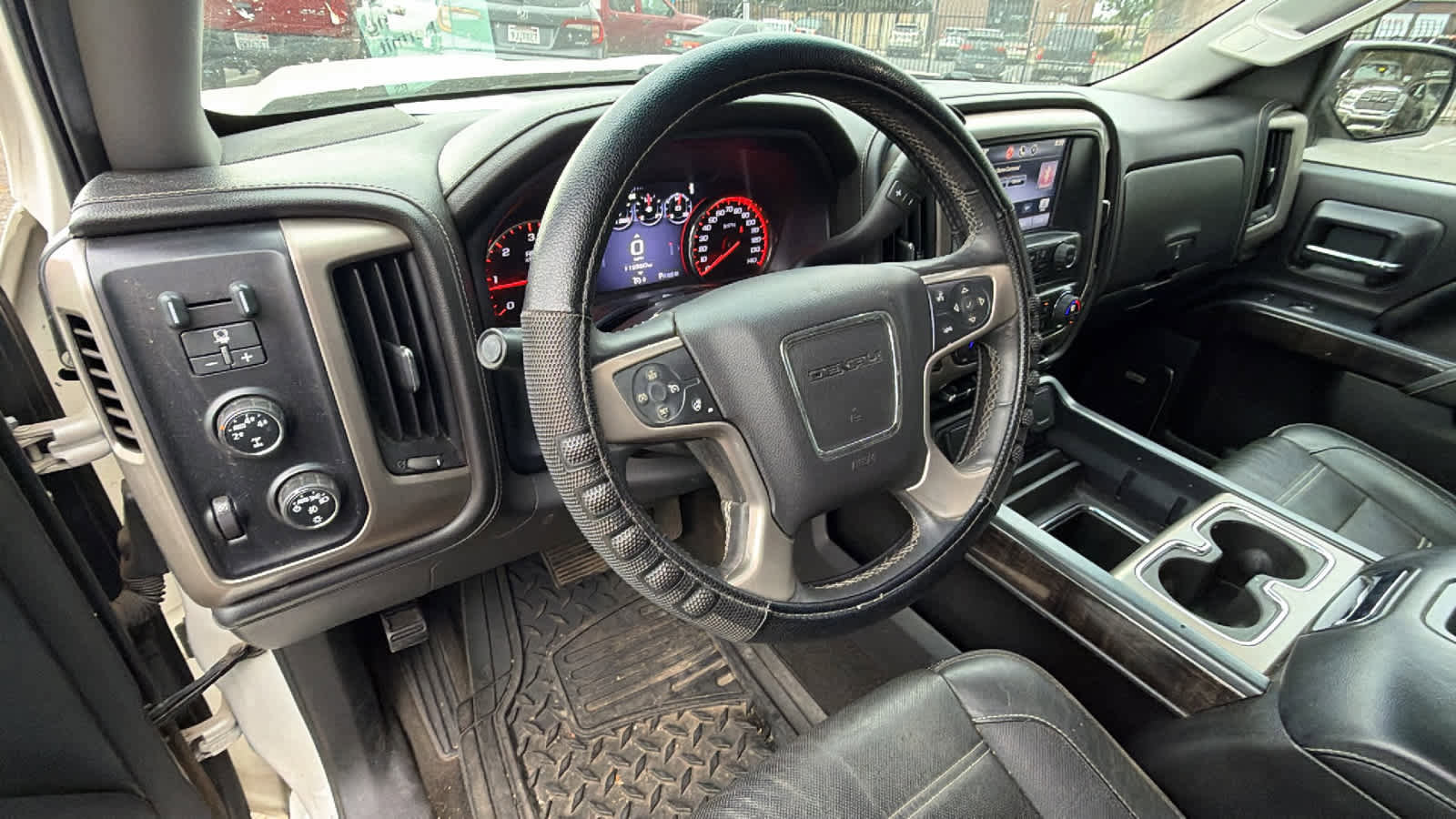 Used 2015 GMC Sierra 1500 Denali image 10