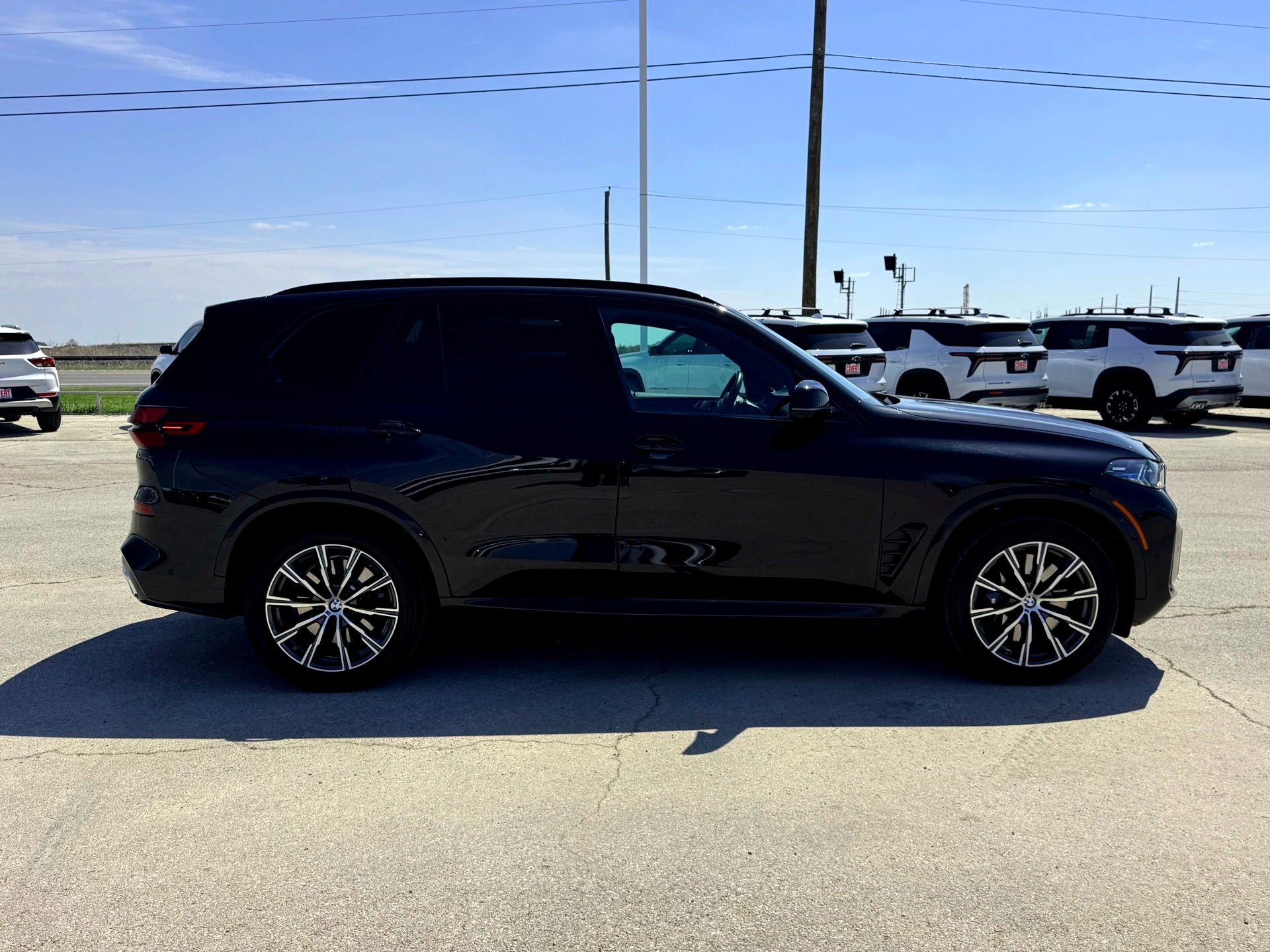 Used 2026 BMW X5 M60i image 6