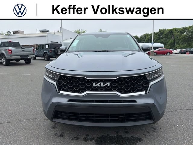 Used 2022 Kia Sorento LX FWD image 8