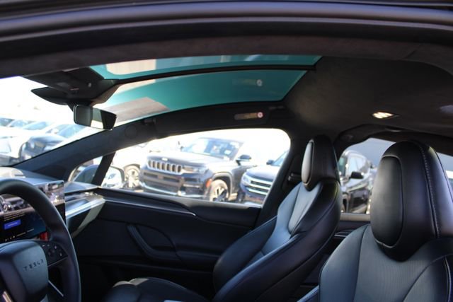 Used 2023 Tesla Model X Plaid image 27