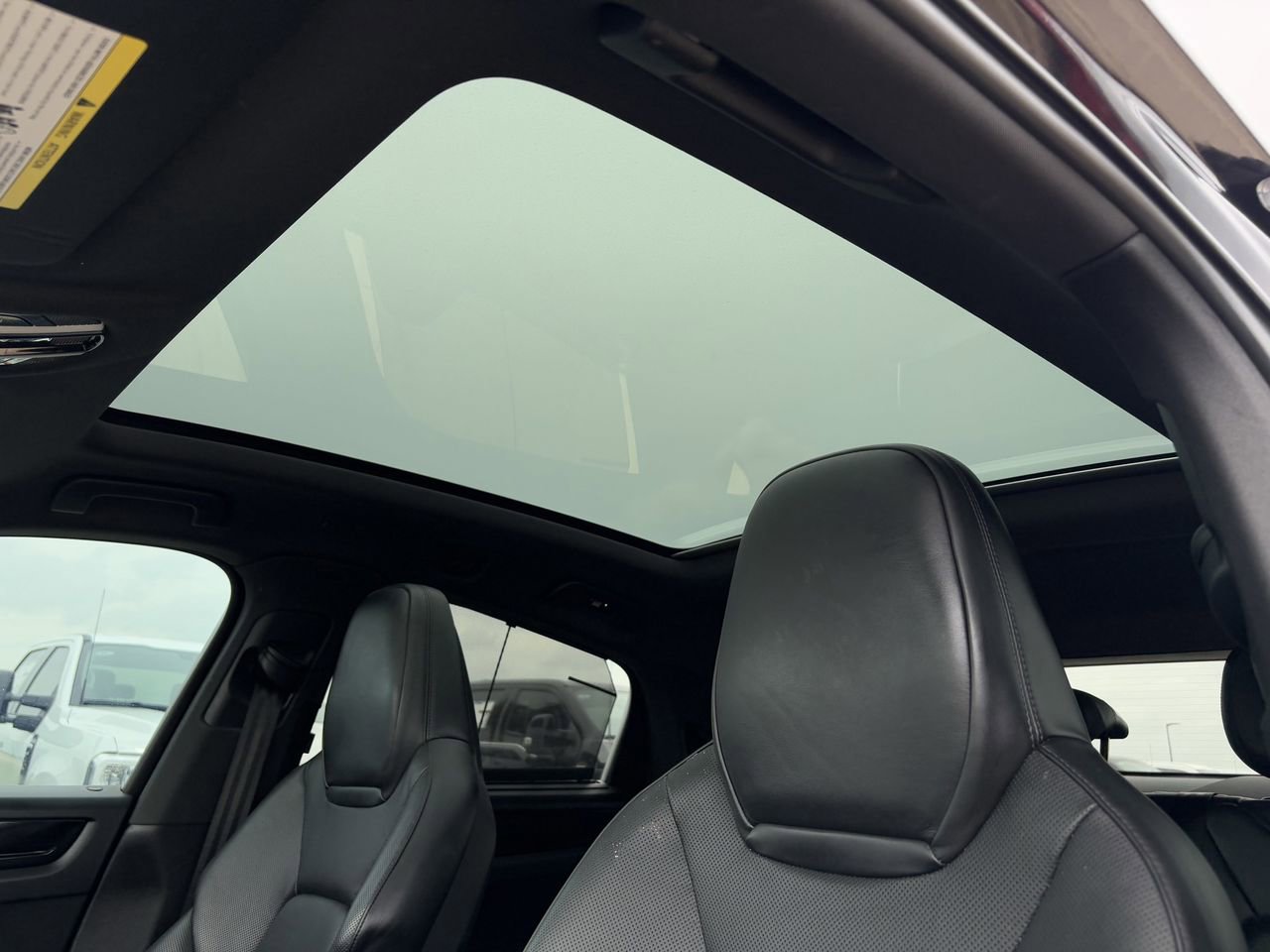 Used 2020 Porsche Cayenne image 26