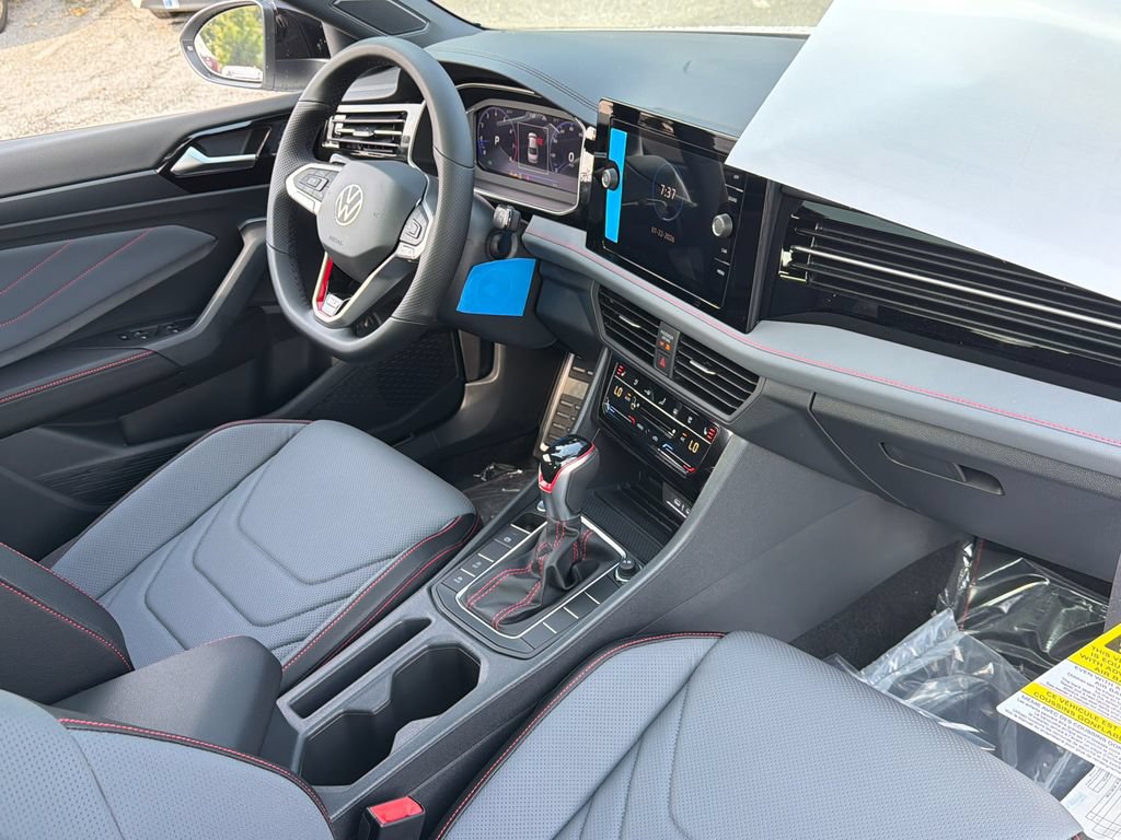 New 2026 Volkswagen Jetta GLI Autobahn FWD image 9