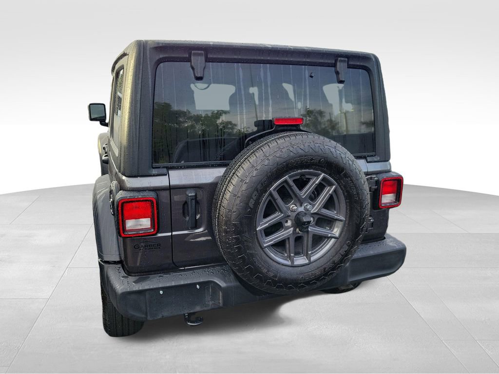 Used 2024 Jeep Wrangler Sport S image 16