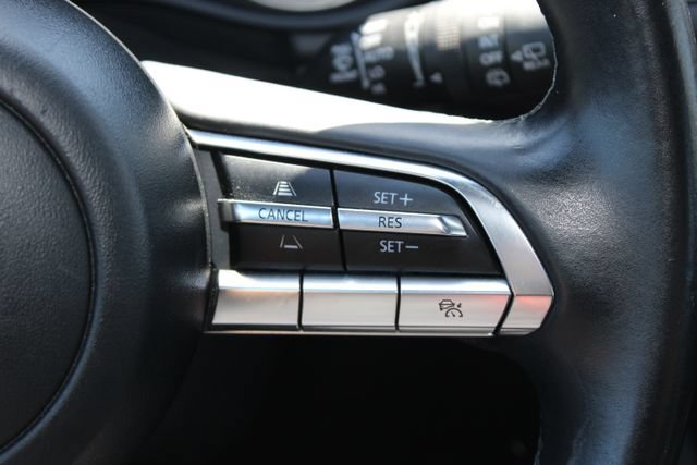 Used 2022 MAZDA MAZDA3 s FWD image 17