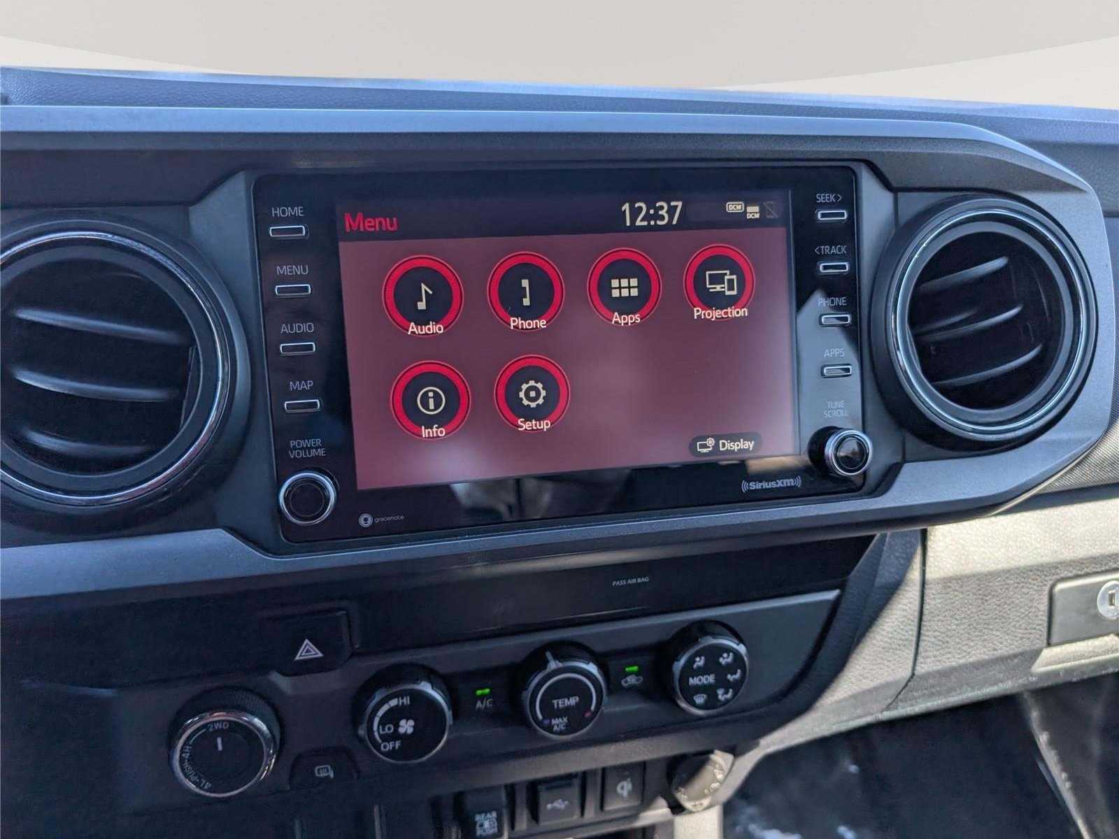 Used 2020 Toyota Tacoma TRD Off-Road AWD/4WD image 26
