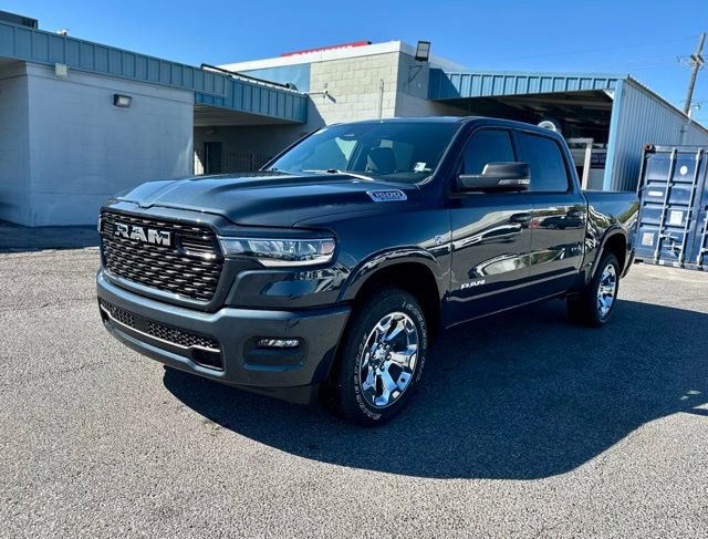New 2026 RAM 1500 4x4 Crew Cab image 3