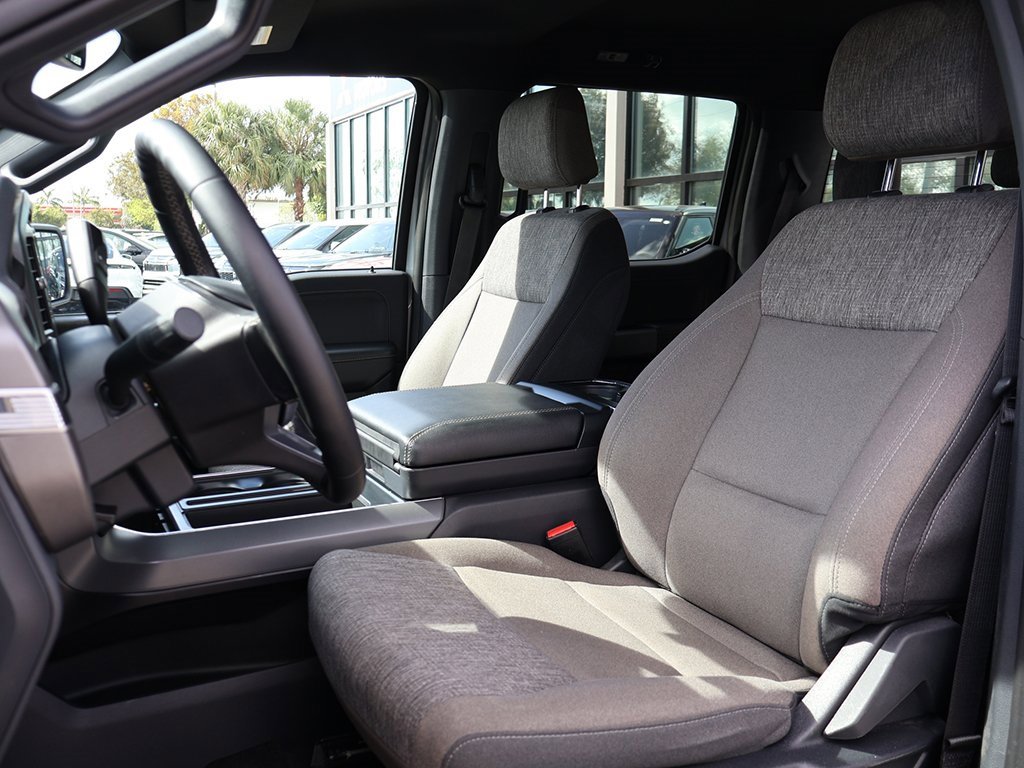 Used 2024 Ford F150 XLT w/ Mobile Office Package image 28