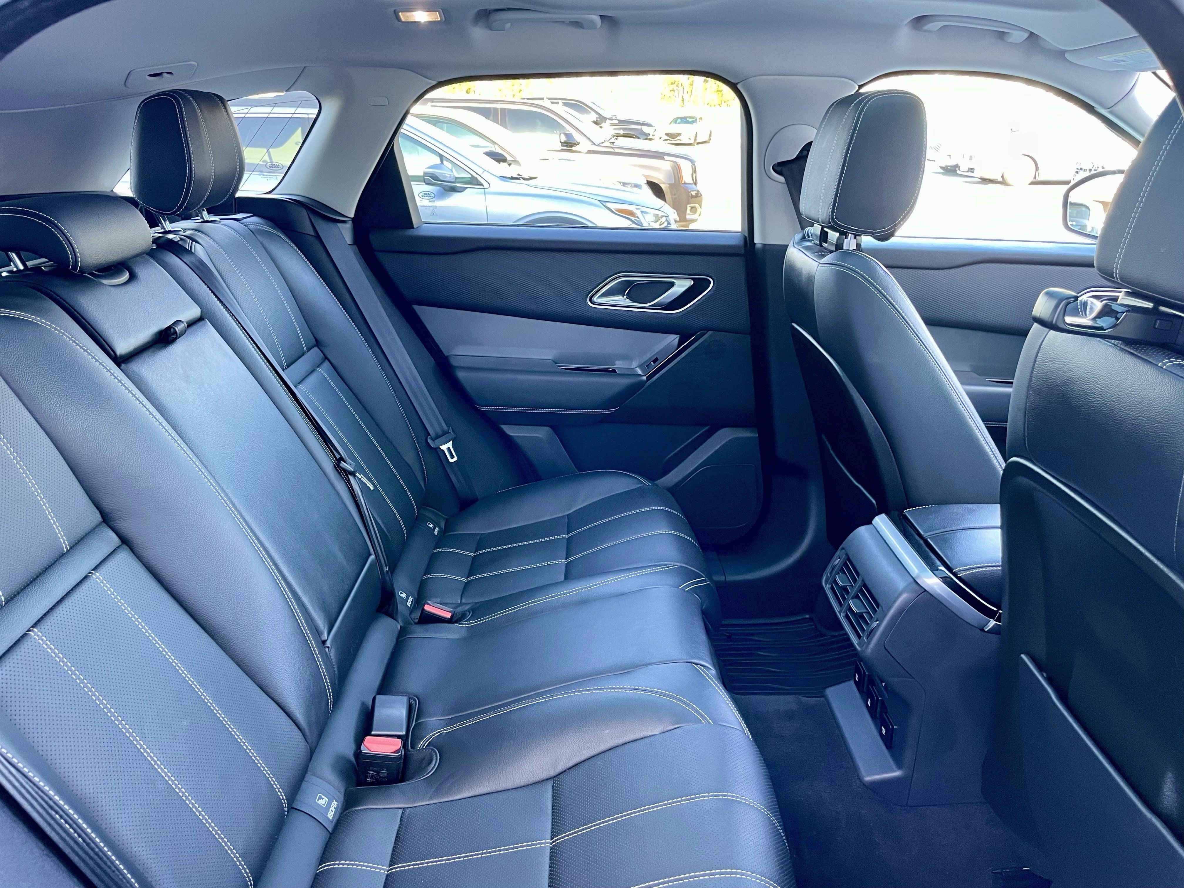 Used 2019 Land Rover Range Rover Velar S image 31