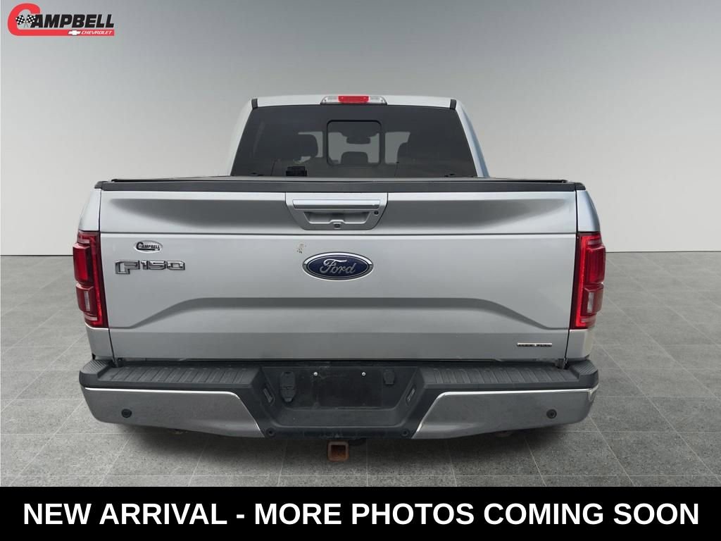 Used 2015 Ford F150 Lariat w/ Equipment Group 502A Luxury image 4
