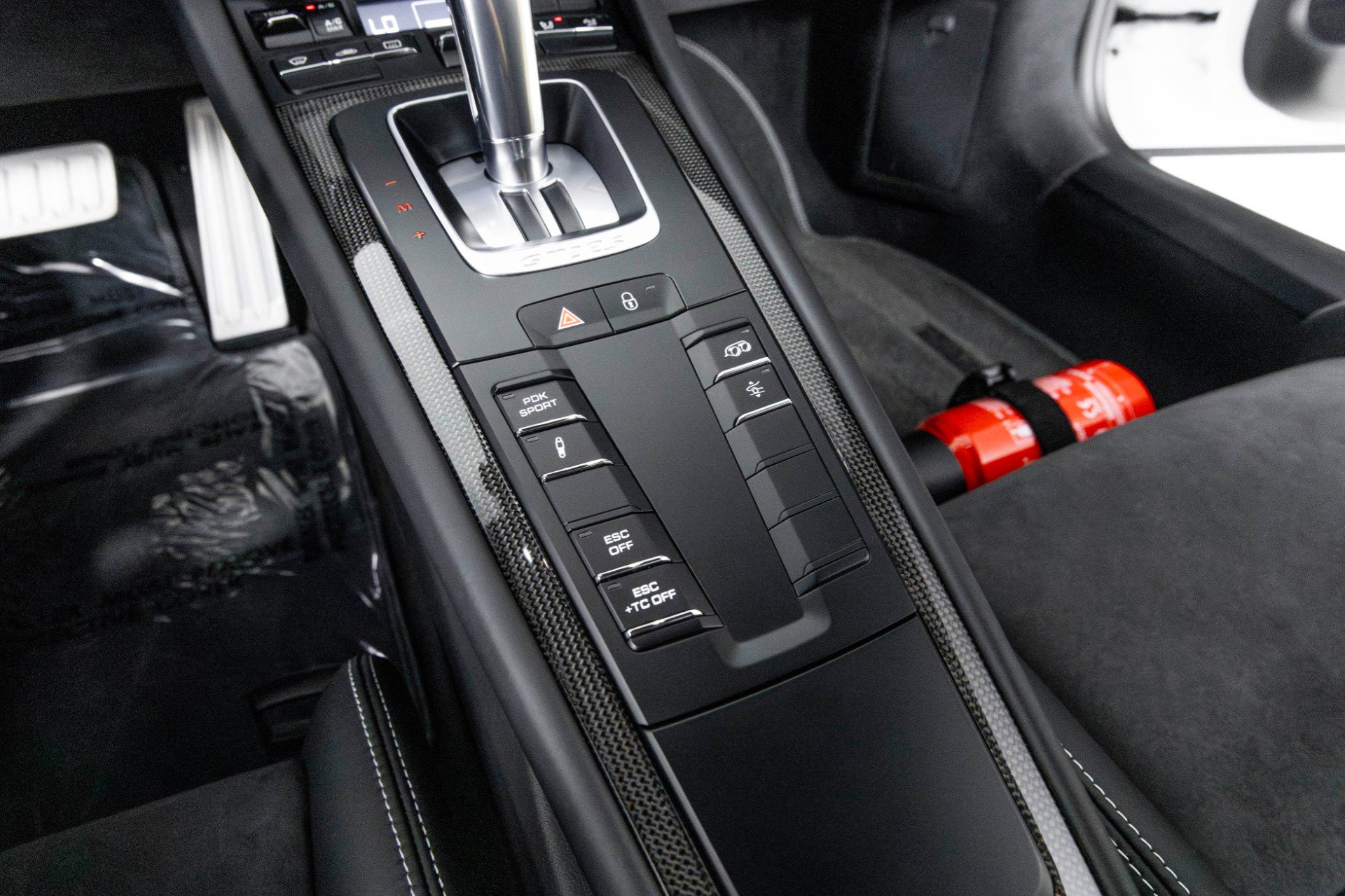 Used 2018 Porsche 911 GT2 RS image 22