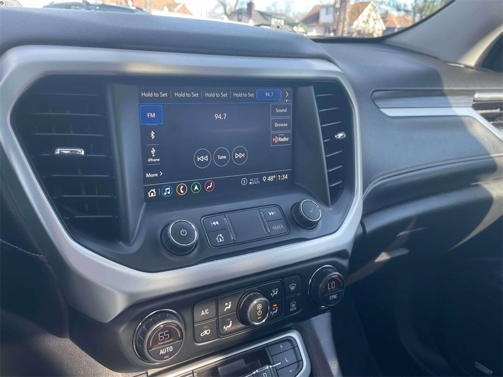 Used 2020 GMC Acadia SLT image 29